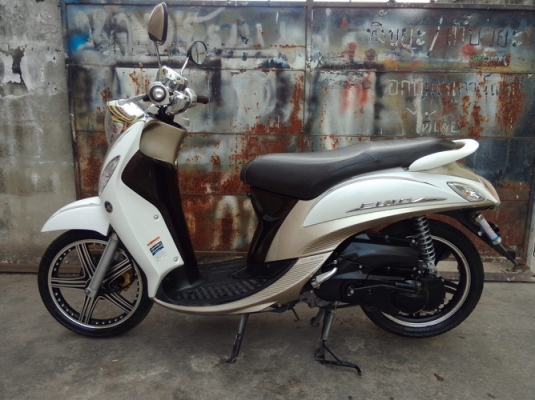 New Fino FI Premium (Classic) ล้อแม็ก VIP เครื่องดีประหยัดน้ำมันครับ