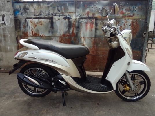 New Fino FI Premium (Classic) ล้อแม็ก VIP เครื่องดีประหยัดน้ำมันครับ