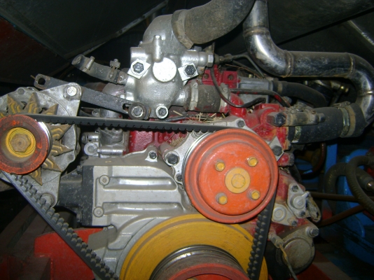 ฝากขาย รถเกี่ยว เครื่อง 195 แรง ราคา 935,000 บาท