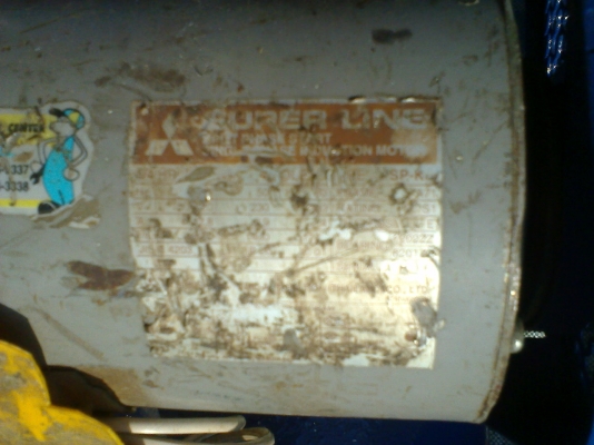 ปั้มลมมอเตอร์มิสซู 1/4สภาพพร้อมใช้งานครับ  ระบบต่างๆทำงานปกติครับพร้อตะแกรงกันสายพานครับ ราคานี้คุ้มครับ