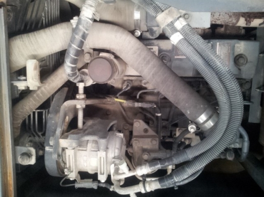 รถขุด Komatsu PC128US-2E1 #11451 นำเข้าจากญ๊่ปุ่น สนใจโทร. 080-6565422 (หนิง)