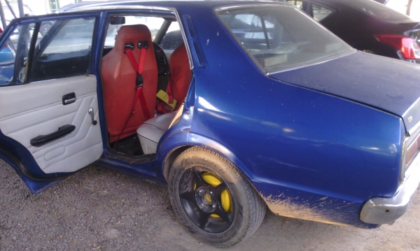 ขาย Datsun Bluebird PJ 810 35000 บาท ขาย Datsun Bluebird PJ 810 35000 บาท