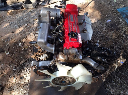 ขายเครื่องNissan Big-M ฝาแดง พร้อมเกียร์