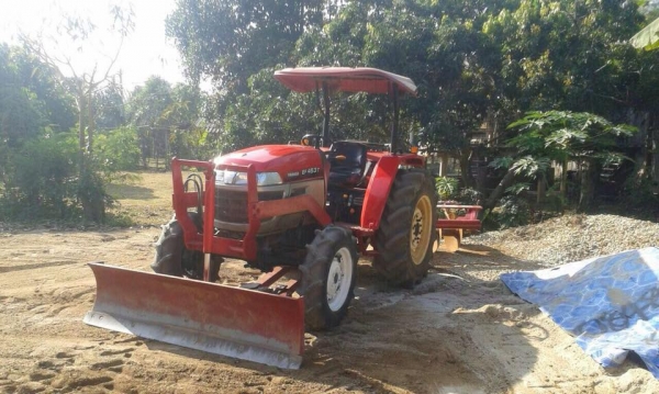 ยันมาร์45แรง สภาพดี๊ดี! มีอุปกรณ์สามชิ้น ใช้งานเพียง 1200 ชั่วโมง