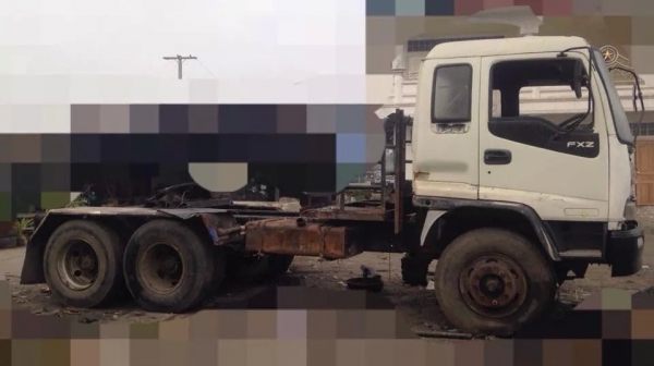 อีซุเดก้าหัวลากตามสภาพเครื่องเสีย 650000เพิ่มเติมโทร089-0808114