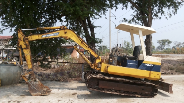 ขายด่วน220000่เเม็คโครโคมัสซุ PC40รุ่น6รถนอกยังไม่เคยใช้งานเมืองไทยเลย