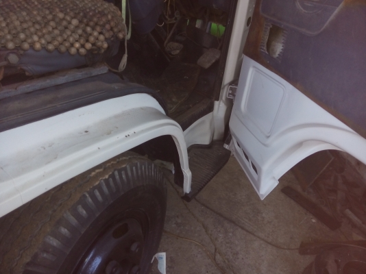 (มัดจำแล้วค่ะ จาก สงขลา 20000)รถหกล้อ อีซูสุ NKR.110 แรงม้า ปี -38 พร้อมใช้ เล่มพร้อม.. (มัดจำแล้วค่ะ จาก สงขลา 20000)รถหกล้อ อีซูสุ NKR.110 แรงม้า ปี -38 พร้อมใช้ เล่มพร้อม..