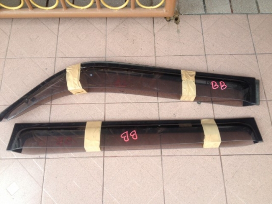 กันสาด TOYOTA BB กริบครบของเก่าญี่ปุ่นสภาพสวย กันสาด TOYOTA BB กริบครบของเก่าญี่ปุ่นสภาพสวย