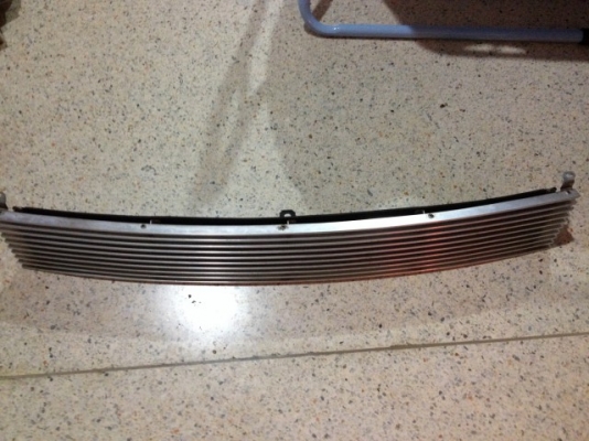 กระจังหน้าเเต่ง TOYOTA BB ของเก่าญี่ปุ่นสภาพดี