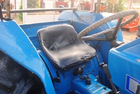 ขายรถไถ ISEKI TL4200 (4WD) ขนาด 42 แรง พร้อมผานพรวน
