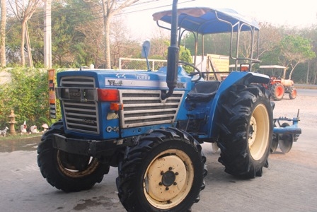 ขายรถไถ ISEKI TL4200 (4WD) ขนาด 42 แรง พร้อมผานพรวน