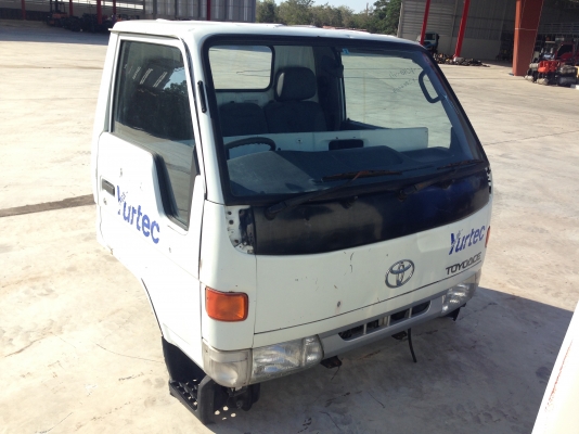 หัวเก๋ง TOYOTA DYNA ตาหวาน