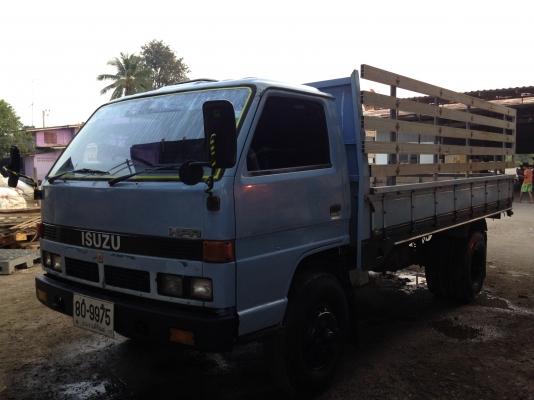 ขายNPR115เครื่องดี คัทซีสวย ช่วงล่างFหน้าFหลังยาว4.3เมตร สภาพพร้อมใช้