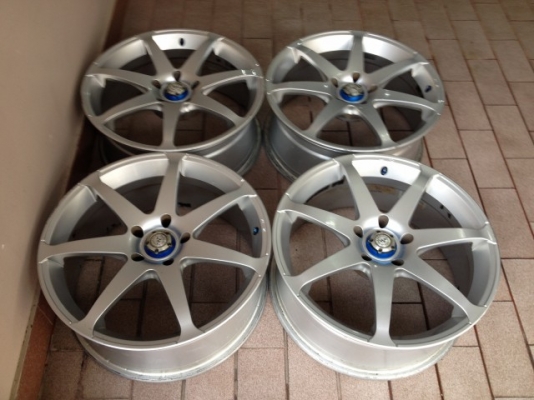 ล้อ RAYS เเท้ขอบ18กว้าง7นิ้วครึ่ง4ลูกอ๊อฟ35ทั้ง4วง5รู114สีเดิมๆญี่ปุ่นสภาพสวย