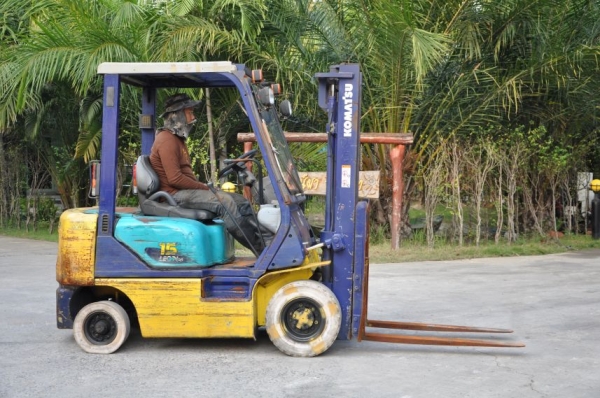 ขายFORKLIFT KOMATSU FG15-20 (1.5ตัน)สวยเดิมจากญี่ปุ่น ยังไม่เคยใช้ในไทย 135,000เท่านั้น!!