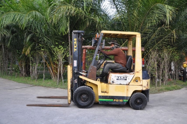 ขายFORKLIFT TCM1.5 -N17ตันครึ่งรุ่นใหม่ สภาพสวยเดิมจากญี่ปุ่นยังไม่เคยใช้านในไทย 125,000เท่านั้น!!!