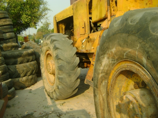 รถJH 63  สภาพ ใช้งานได้ดี แขนสั้น  ราคา 300,000 บาท