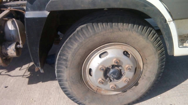 ขายรถ6ล้อNPR59LLเครือง115แรงบรรทุกนํ้า7000ลิตรมีเอกสาร