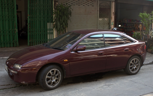 ขาย Mazda ตาหยี่ รถใช้งานเองสวยสมบูรณ์