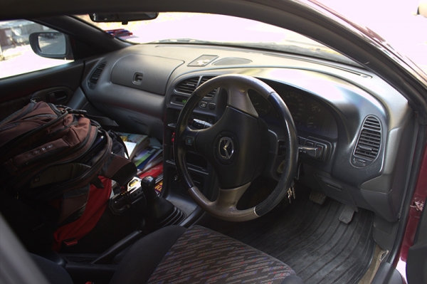 ขาย Mazda ตาหยี่ รถใช้งานเองสวยสมบูรณ์