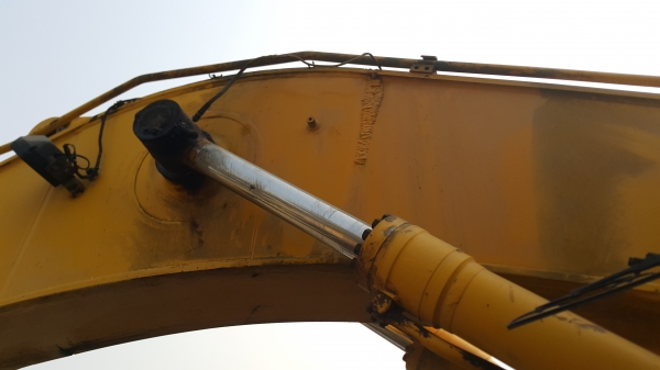 ขายรถแบคโฮ KOMATSU PC-300-8 มี.2 คัน สภาพใช้งาน เอกสารใบแจ้งจำหน่าย