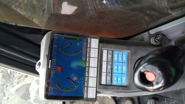 ขายรถแบคโฮ KOMATSU PC-300-8 มี.2 คัน สภาพใช้งาน เอกสารใบแจ้งจำหน่าย