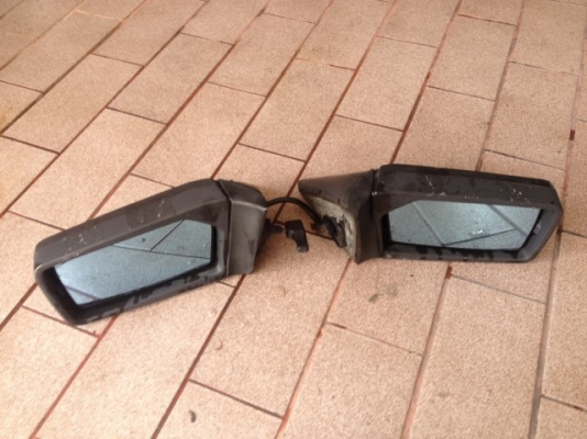 กระจกมองข้าง BENZ W126 เเท้ของเก่าญี่ปุ่นสภาพดี