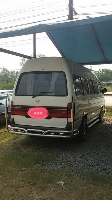 รถตู้หลังคาสูง อยากขาย