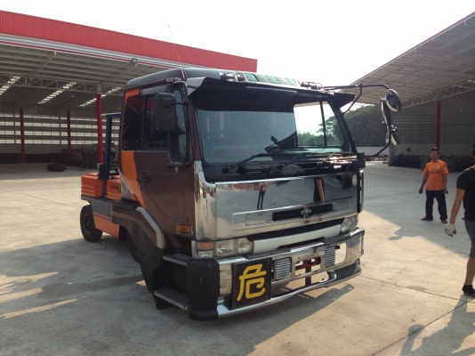 หัวเก๋ง NISSAN BIGTRUM หัวแต่งสุดสวย หัวเก๋ง NISSAN BIGTRUM หัวแต่งสุดสวย