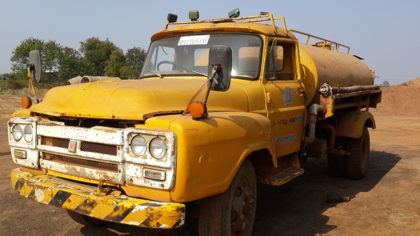 ขายด่วนหกล้อรถน้ำสภาพพร้อมใช้ราคาเบาๆโทร0843923995 ขายด่วนหกล้อรถน้ำสภาพพร้อมใช้ราคาเบาๆโทร0843923995