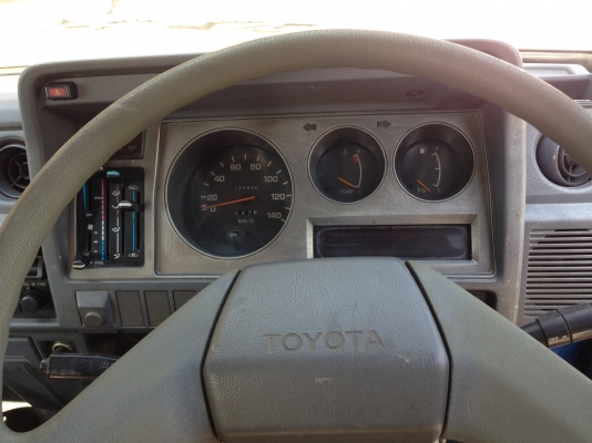 หัวเก๋ง TOYOTA DYNA