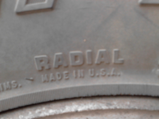 31X10.50R15 พร้อมแม๊ก 6 รู  มี 1 ล้อ TEL.081-427-3941