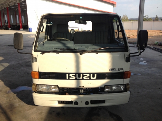 หัวเก๋ง ISUZU NKR ตาหวาน