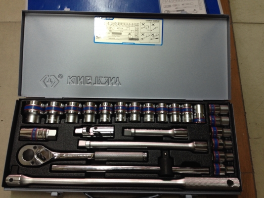 KINGTONY บล็อกชุด รู 1/2" 12เหลี่ยม 25 ตัวชุด NO.4226MR