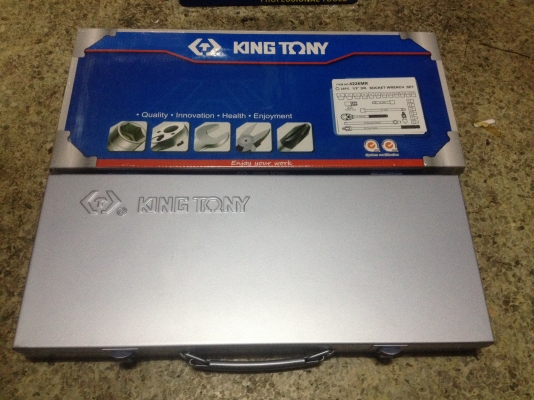 KINGTONY บล็อกชุด รู 1/2" 12เหลี่ยม 25 ตัวชุด NO.4226MR KINGTONY บล็อกชุด รู 1/2" 12เหลี่ยม 25 ตัวชุด NO.4226MR