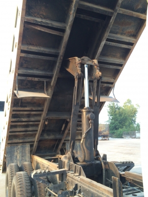 แสงฟ้าเต้นรถ///ขายรถHINO-F18ดั้มเครื่องHO7C-175แรงม้ายางใหม่10เส้น แสงฟ้าเต้นรถ///ขายรถHINO-F18ดั้มเครื่องHO7C-175แรงม้ายางใหม่10เส้น