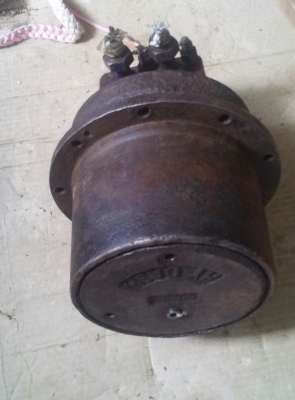 ขายตัวเดิน KOMATSU  PC 30-6  PC30-7  , PC 40 -6  PC 40-7