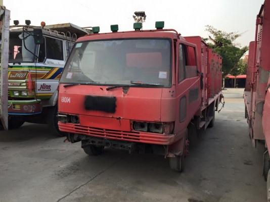 ***ขายแล้วครับขอบคุณ Truck2hand ขาย HINO FB-117 6ล้อ มีทั้งหมด2คัน รถห้างแท้ทุกคัน คันที่1.HINO FB112 WO4D-117แรง เกียร์สั้น พ.ธรรมดา เครื่อง/เกียร์/ช่วงล่าง เดิมๆ 5น็อต หน้า-หลัง เบรคลม ยาว4.30ม. หัวเก๋งเดิม คอนโซลครบ /คันที่2..HINO FB1