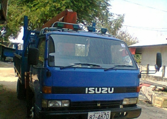 ***ขายดาวน์&hellip;180,000บ&hellip;***หกล้อ อีซูซุ NPR115แรง เครน2.5ตัน3ปลอก2ชัก สภาพดีพร้อมใช้งาน ***ดาวน์ 200,000บ ครับ
