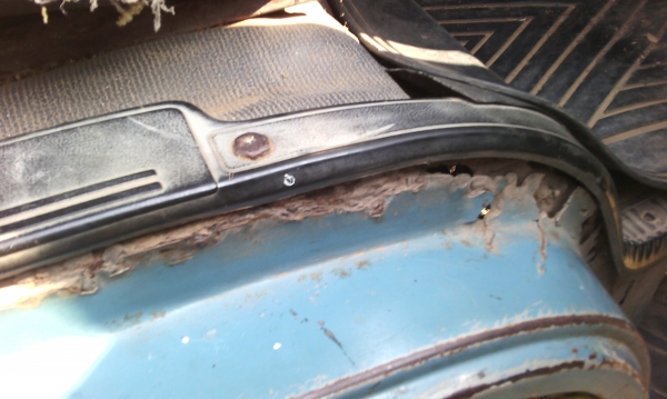 ขายด่วนรถ6ล้อNPR59LLเครือง115แรงรถนํ้าบรรจุ7000ลิตร