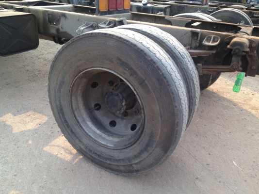 ขายถูกๆตามสภาพ 6 ล้อ HINO MEGA เครื่อง JO8C เทอร์โบ 212 แรงม้า หัวคัชซี รภห้างปี 49 ขายตามสภาพหรือให้เก็บงานได้ค่ะ รีบเลยนะคะ รถเดิมๆค่ะช่วงล่างใหญ่ เก็บงานนิดหน่อยก็สวยเลยค่ะ