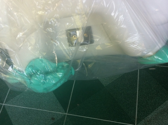 เครื่องทำสปาเท้าที่บ้าน เป็นการช่วยผ่อนคลายเท้าด้วยการทำสปา มีฟองอากาศช่วยการนวด