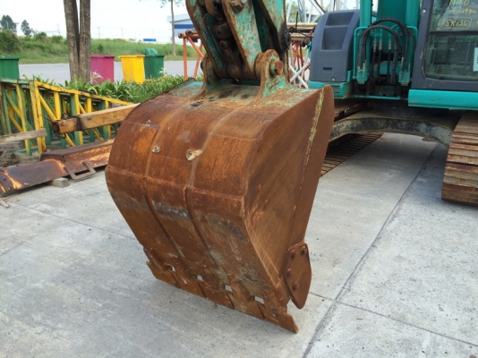 SK135SR-YY04-06823-YR2005-5849 Hr นำเข้าจากญี่ปุ่น ราคาถูก ๆ ครับ