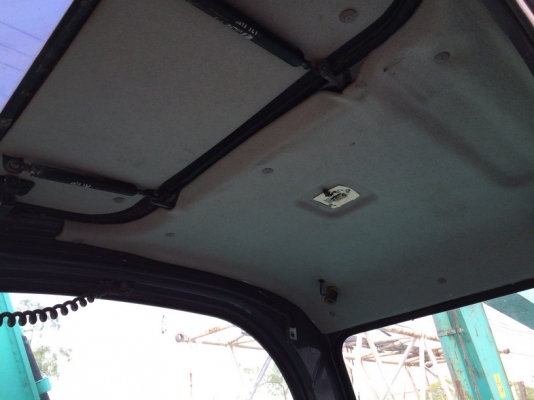 SK135SR-YY04-06823-YR2005-5849 Hr นำเข้าจากญี่ปุ่น ราคาถูก ๆ ครับ