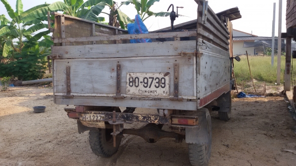 ขายรถอีเครื่องยันม้า115เอ็มพร้อมใช้งาน