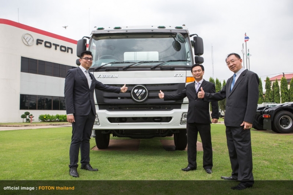 ดาวน์น้อย ขายรถบรรทุกใหม่ 10 ล้อ Hino Victor  รถอยู่อู่ไม่มีงวด  ขับฟรีอีก 90 วัน  ผ่อน 72 งวด