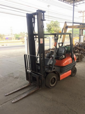 TOYOTA 42-6FGF 25 โฟคลิป 2.5 ตัน รถโฟคลิปนำเข้าจากญี่ปุ่น ไม่เคยใช้งานในไทย เอกสารอินวอย  TOYOTA 42-6FGF 25  ซีเรียล 22329 - 9,923 ชม -เครื่อง TOYOTA 4สูบ -ปี 1999 -เสาสูง 4.50 เมตร -งา 3 ระบบ -แก๊ส ราคา 250,000 บาท (ราคาต่อรองได้)