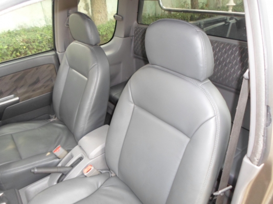 ขาย isuzu cab 2500ccปี03