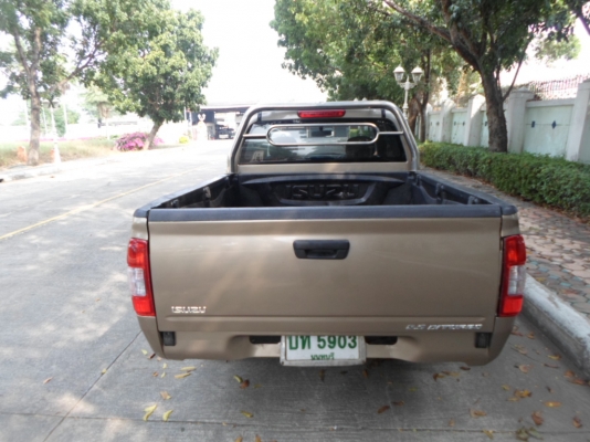 ขาย isuzu cab 2500ccปี03
