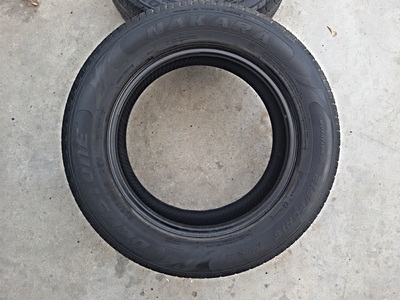ขายยาง215/60/16 ปี 12 DEESTONE NAKARA 4 เส้น